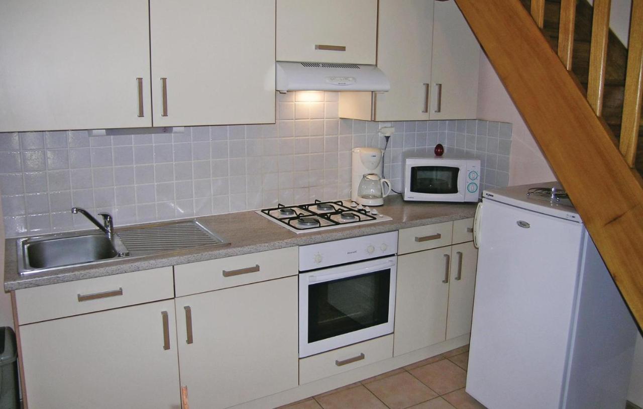 Amazing Apartment In Roz-Landrieux With Kitchen Εξωτερικό φωτογραφία