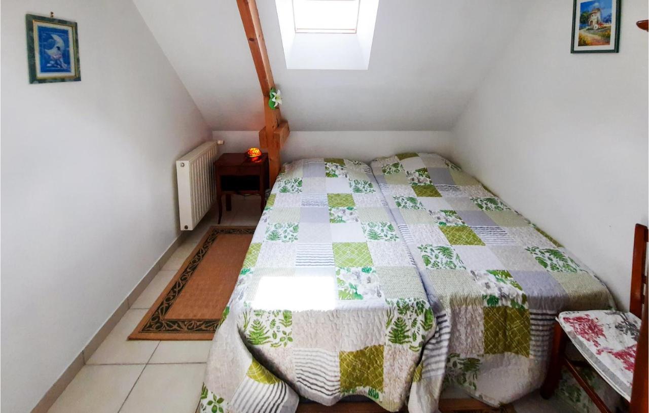 Amazing Apartment In Roz-Landrieux With Kitchen Εξωτερικό φωτογραφία