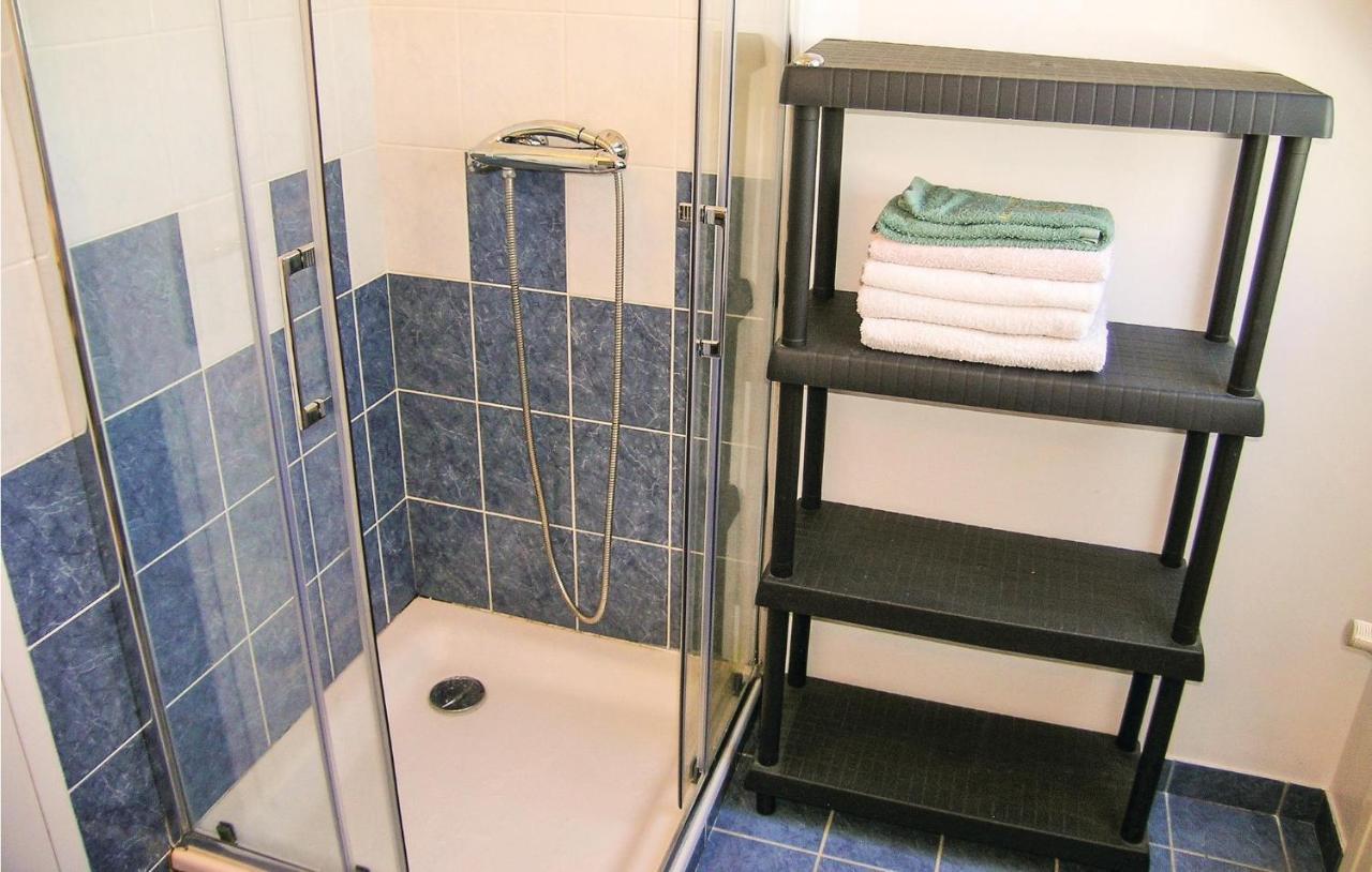 Amazing Apartment In Roz-Landrieux With Kitchen Εξωτερικό φωτογραφία